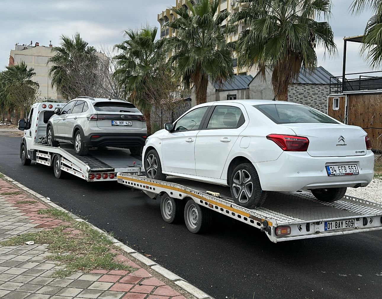 Deniz Oto Taşıma Neden Biz - Güvenli Araç Nakliyesi